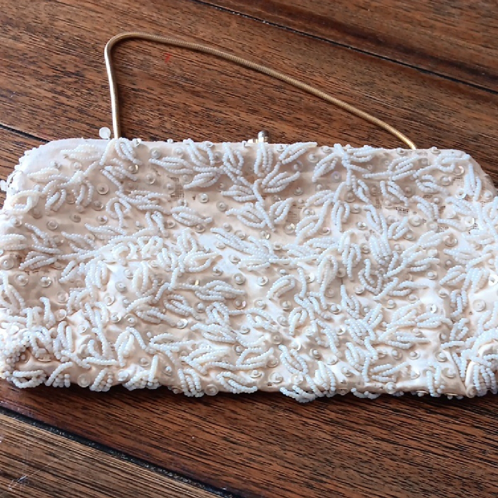 Stylecraft Elegant Beaded Clutch